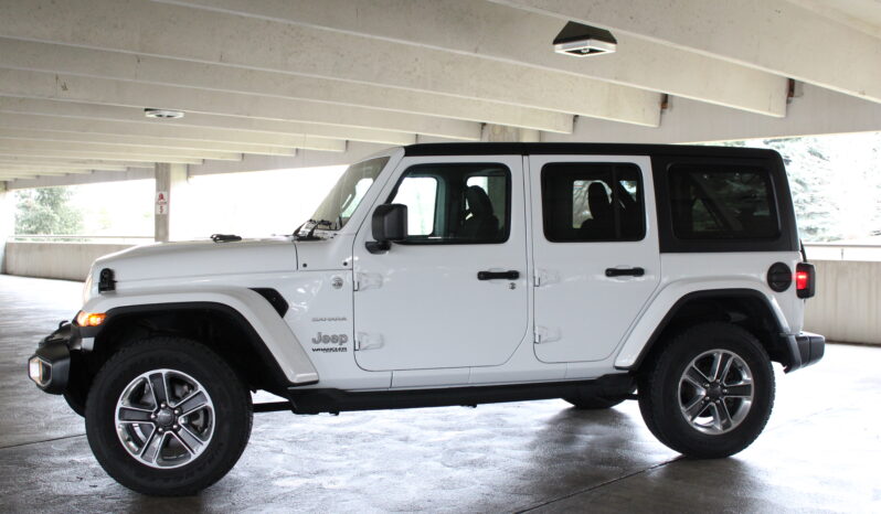 
								2021 Jeep Wrangler Unlimited Sahara 4X4 full									